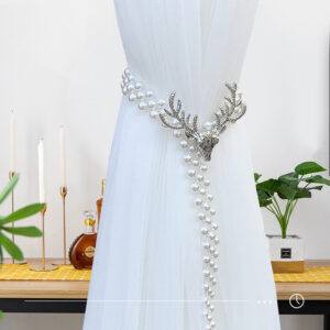 Product image for  Simple Modern Light Luxury Elk Head Metal Creative Tie Rope Hook Curtain Buckle Home Décor 10