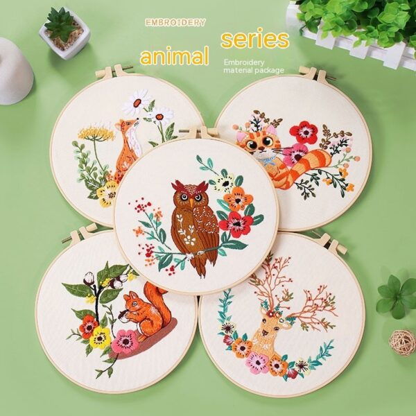 Product image for  Handmade Embroidery Material Package Squirrel Owl Fox Cat Elk Home Décor 4