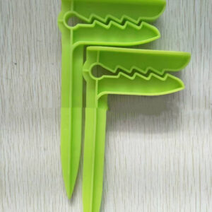 Product image for  New Plastic Picnic Cloth Clips Home Décor 12