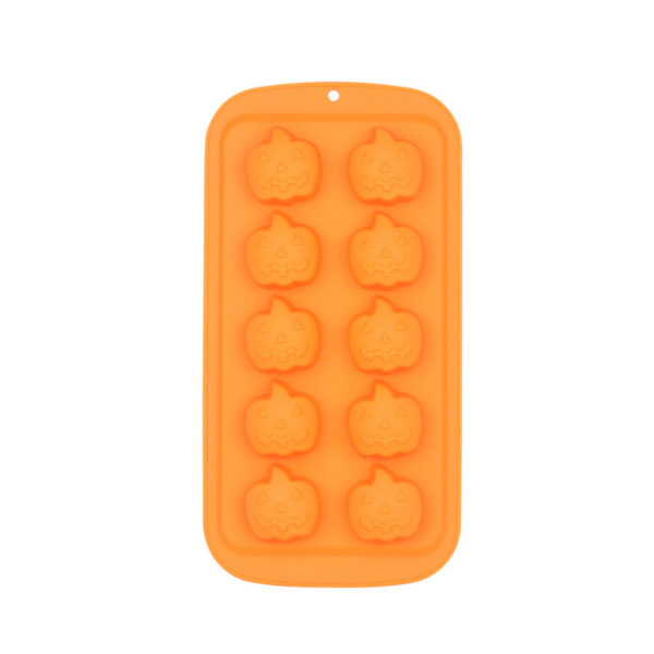 Product image for  Chef Hat Pumpkin Skull Baking Biscuit Mold Chocolate Mold Home Décor 7