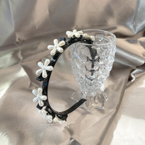 Product image for  Bangs Broken Hair Finishing Artifact Headband Hairpin Home Décor 21
