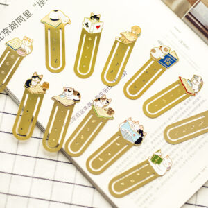 Product image for  Creative Stainless Steel Gold-plated Hollow Book Holder Home Décor 14
