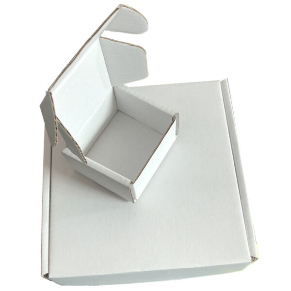 Product image for  Corrugated Packing Box Accessories Packaging White Box Home Décor 5