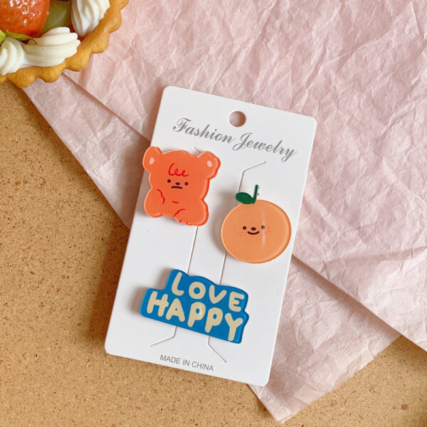 Product image for  Japanese Creative Acrylic Small Brooch Cartoon Home Décor 12