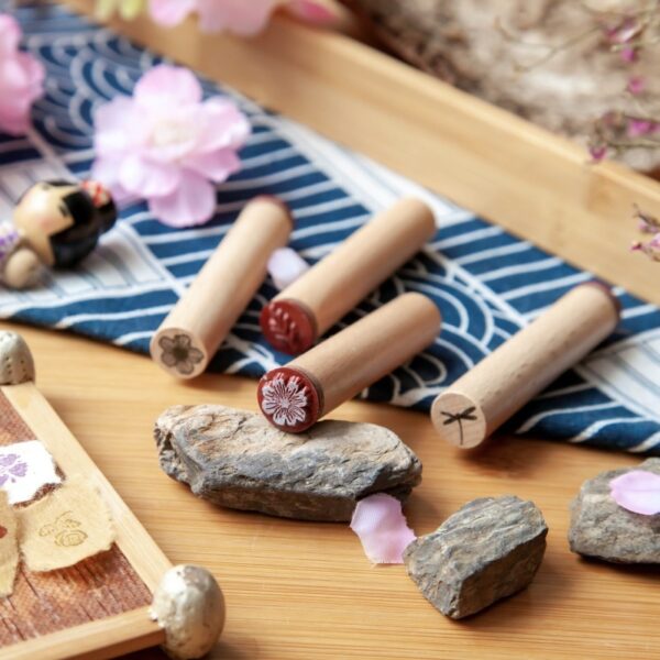 Product image for  Cylindrical wooden seal Hanamachi secret language series Home Décor 4